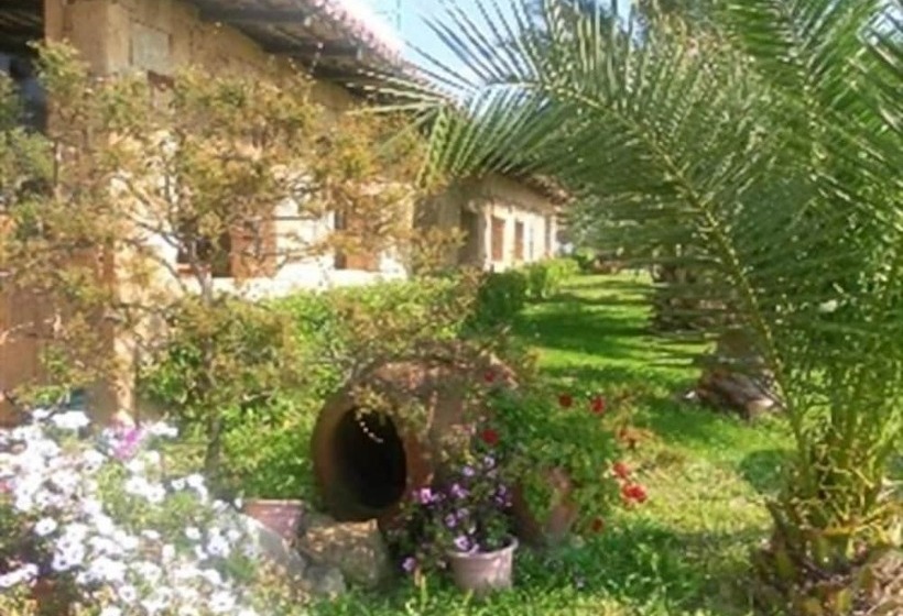 בית מלון כפרי Polat Riva