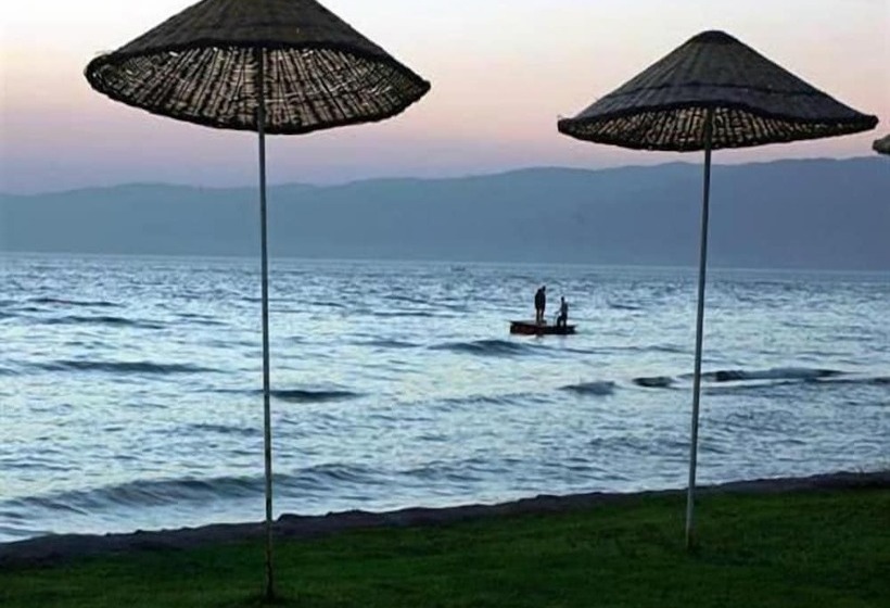 בית מלון כפרי Polat Riva