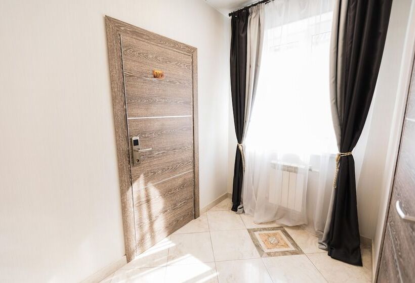 בית מלון כפרי Sergiev