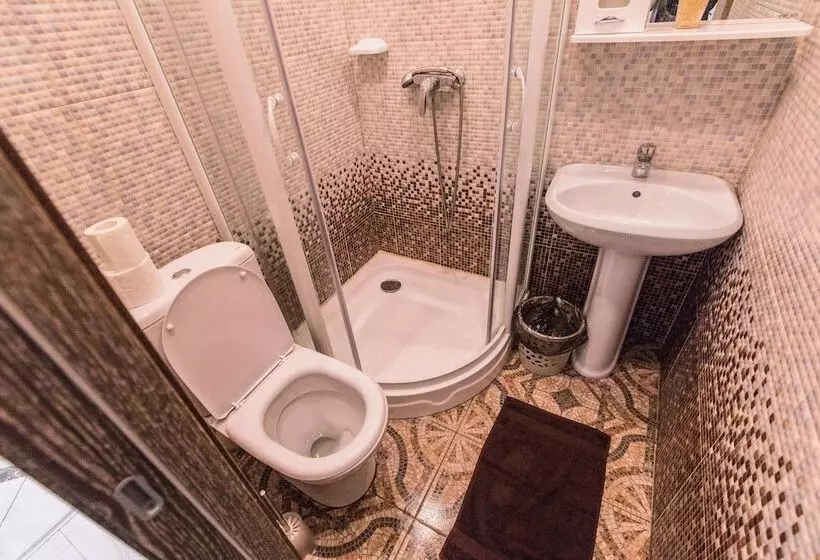 هتل Sergiev