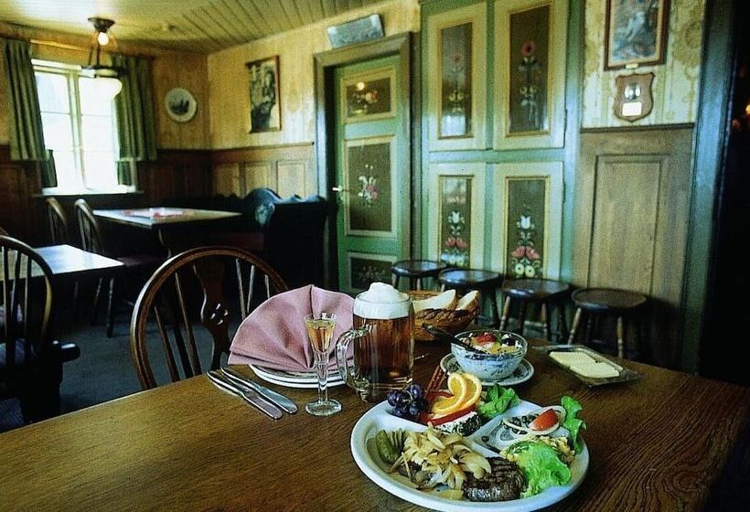 فندق St. Binderup Kro