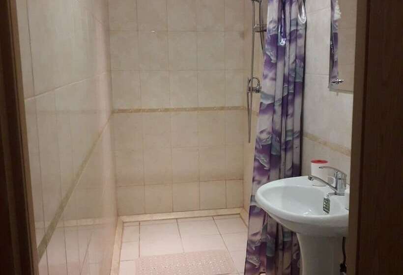 پانسیون Gostevye Nomera