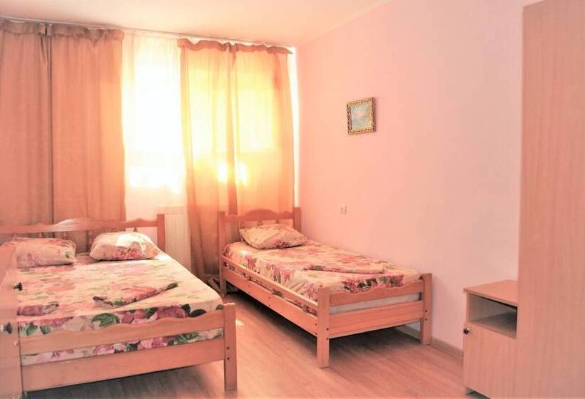 פנסיון Home Felis