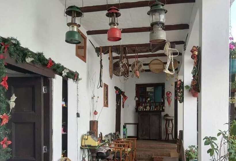 פנסיון Hospedaje Casaloma