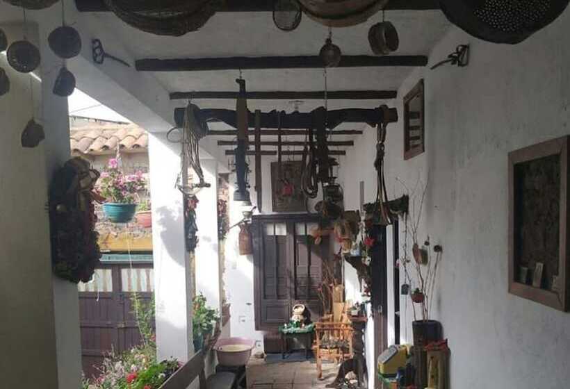 פנסיון Hospedaje Casaloma