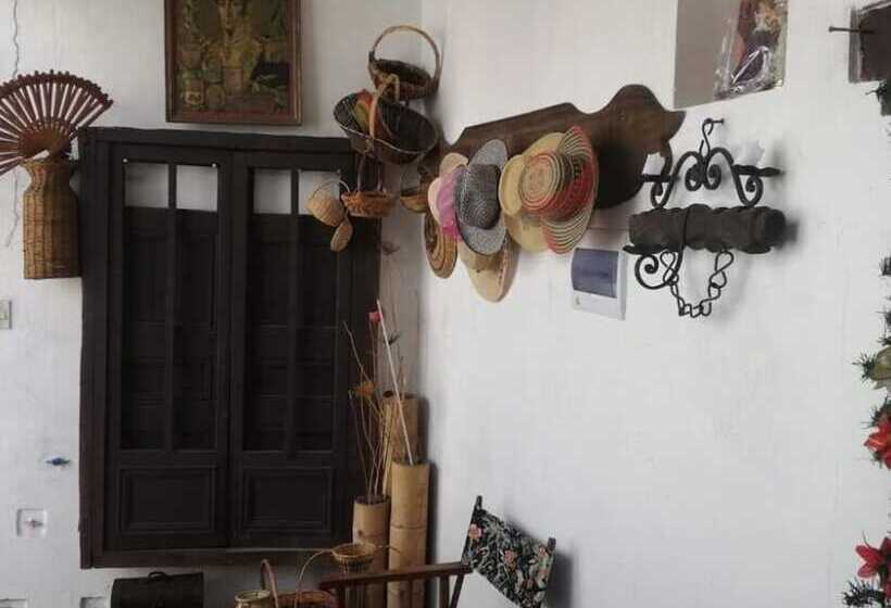 פנסיון Hospedaje Casaloma