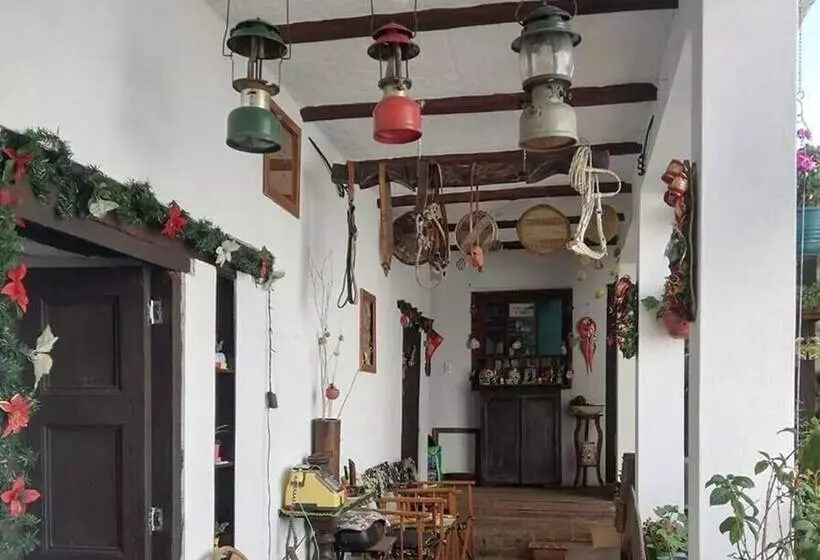 ペンション Hospedaje Casaloma