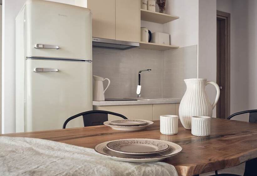 پانسیون Shellona Rooms & Apartments