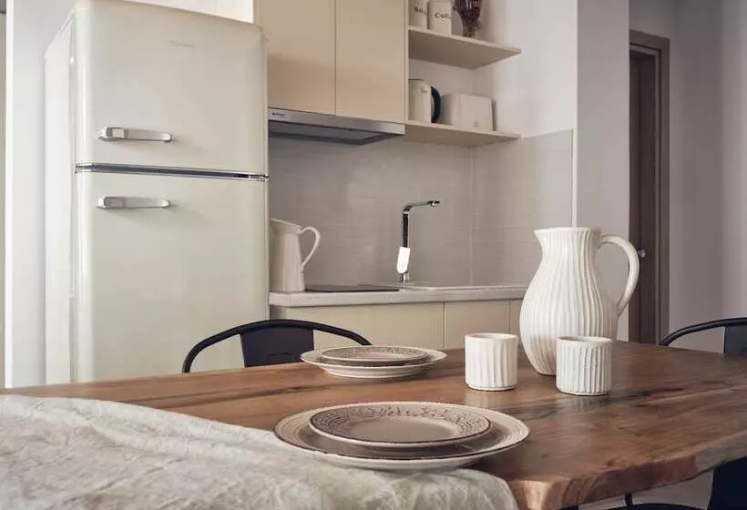 پانسیون Shellona Rooms & Apartments