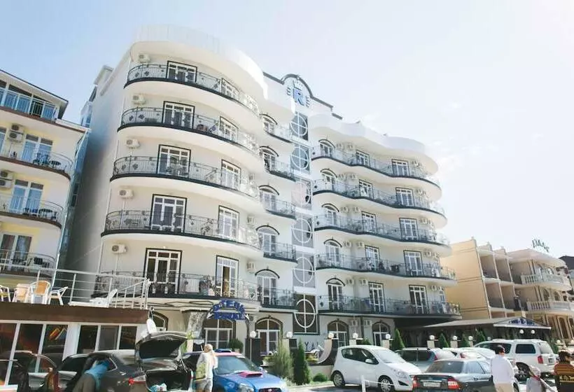 Royal Hotel Vityazevo