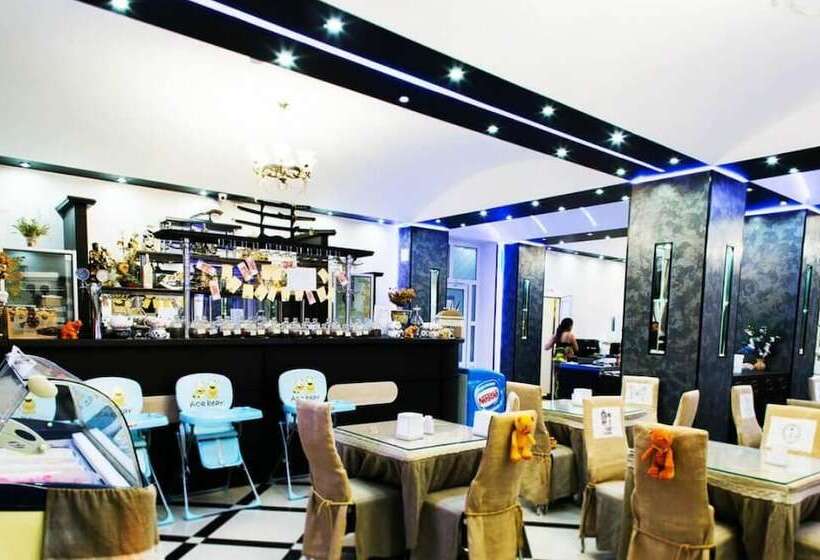 Royal Hotel Vityazevo