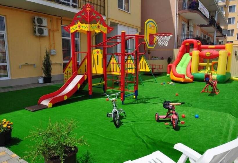 Royal Hotel Vityazevo