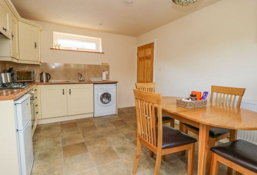 The Cottage At Manor Farm