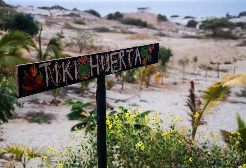 Tiki Surf House   Hostel