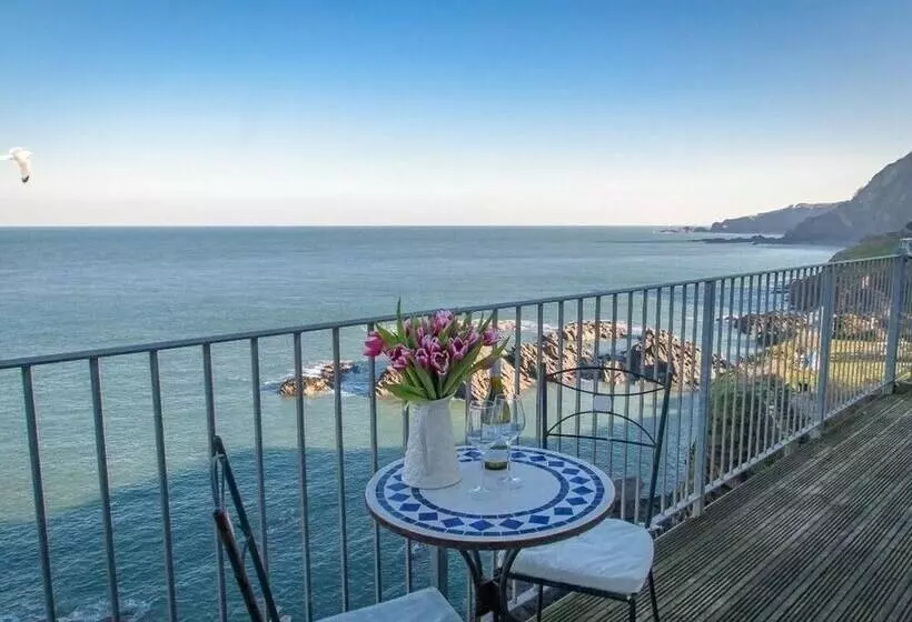 9 Oceanside