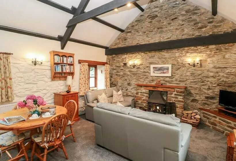 Appletree Cottage