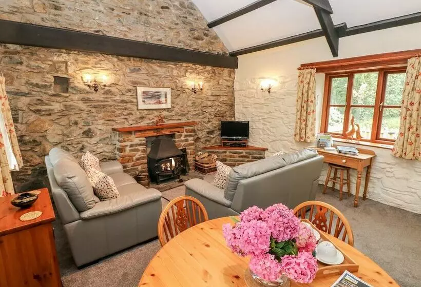 Appletree Cottage