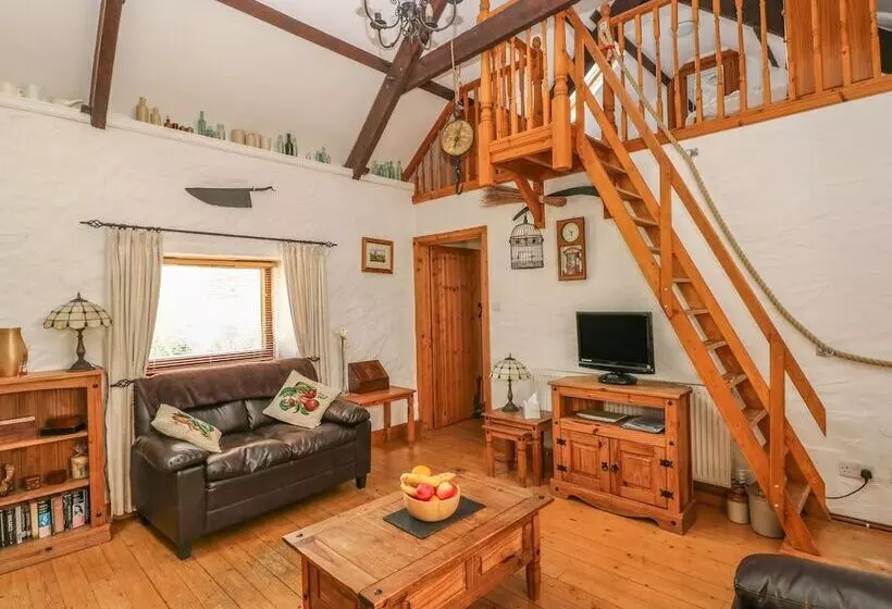 Bluebell Cottage