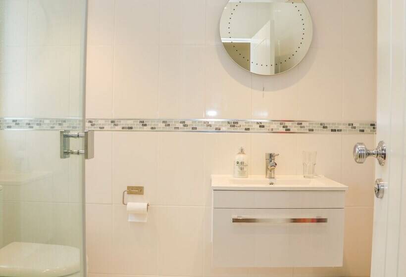 Harbour View, Mudeford