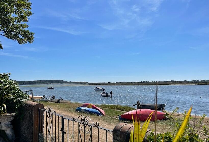 Harbour View, Mudeford
