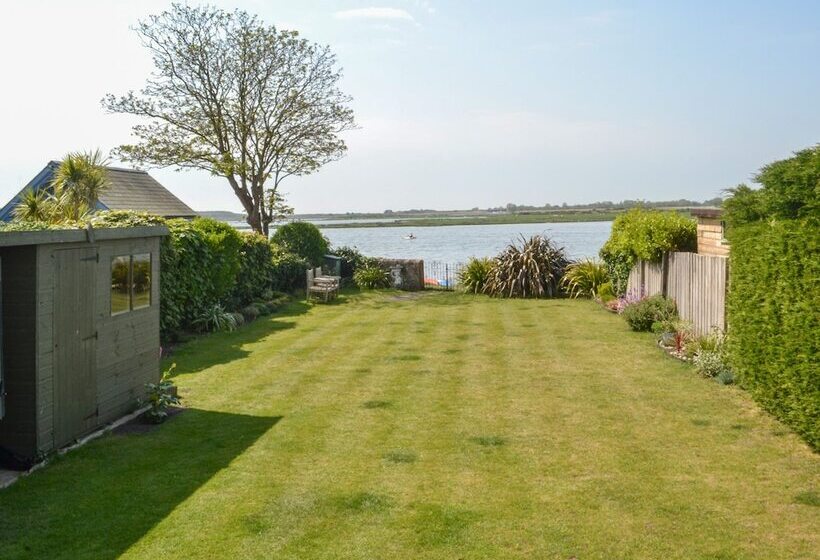 Harbour View, Mudeford