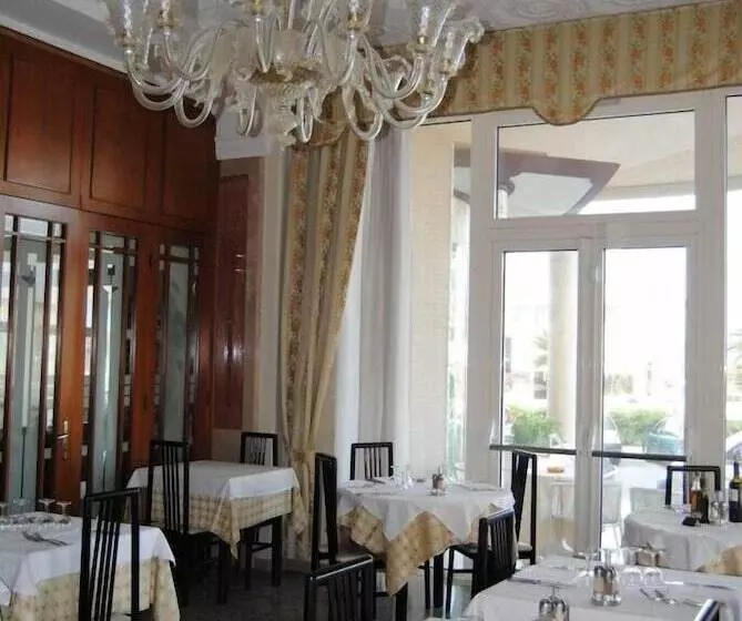 Hotel Capri