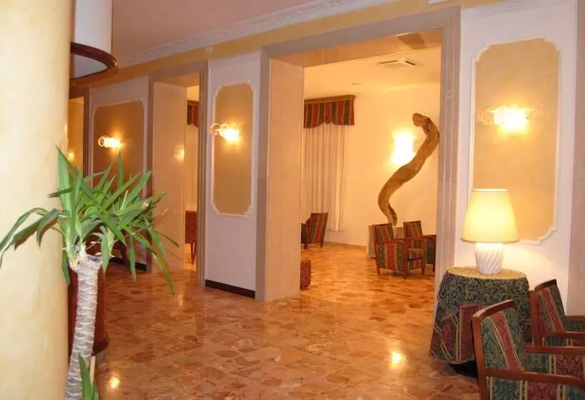 Hotel Capri