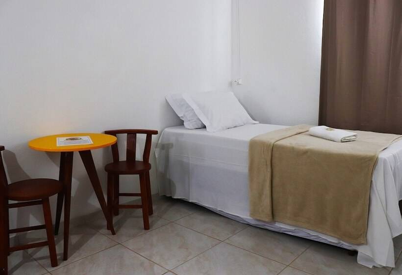 בית מלון כפרי Pousada Alegria Do Cowboy