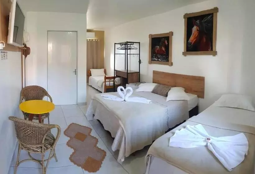 ホテル Pousada Alegria Do Cowboy