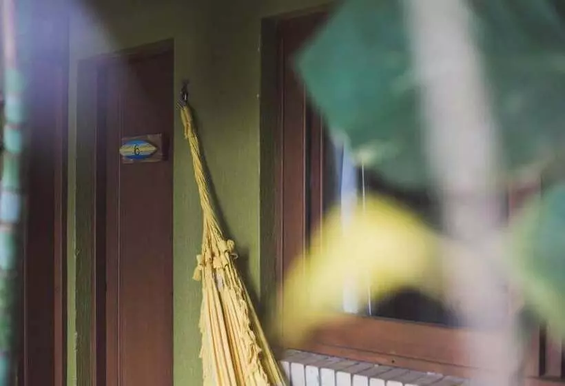 Hotelli Pousada Pé Na Areia