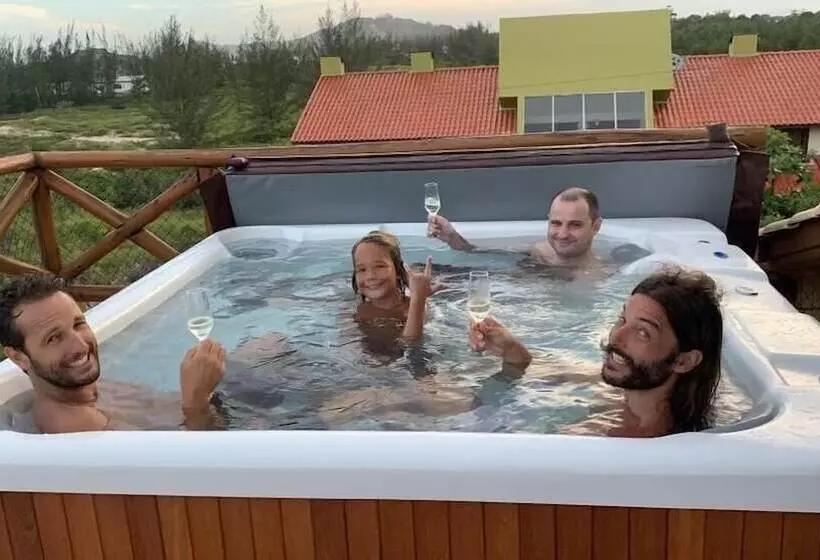 Hotelli Pousada Pé Na Areia