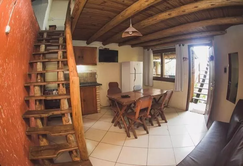 Hotelli Pousada Pé Na Areia