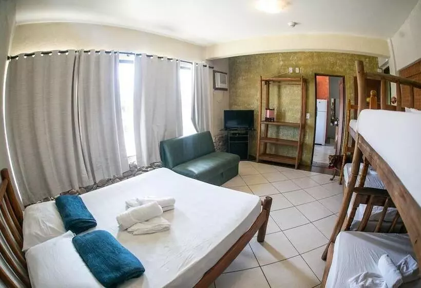 Hotelli Pousada Pé Na Areia