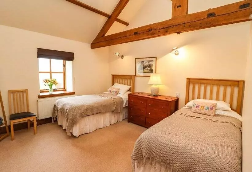 Hurdles Cottage