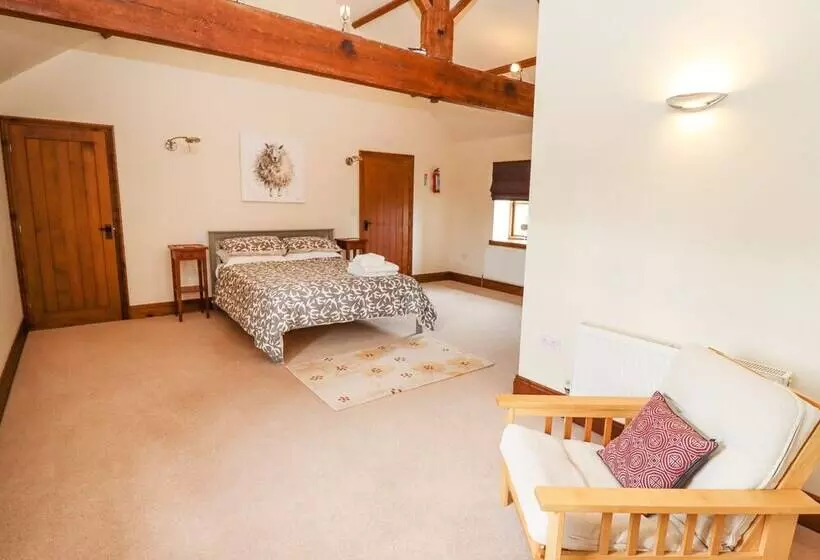 Hurdles Cottage