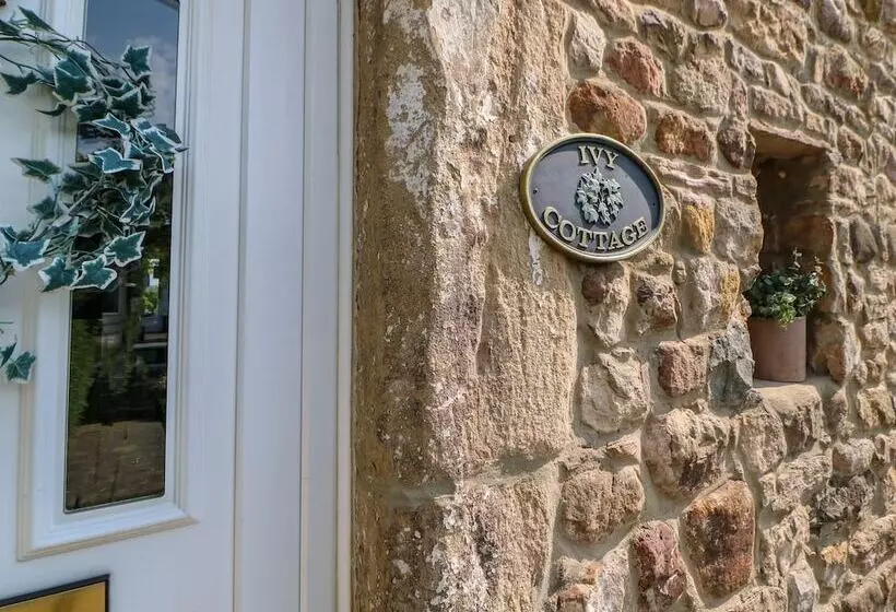 Ivy Cottage
