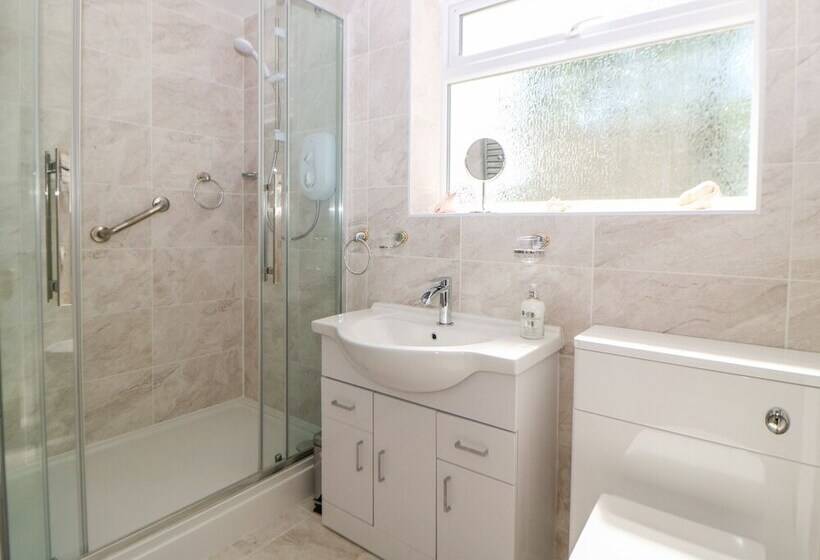 The Lodge At Orchard House