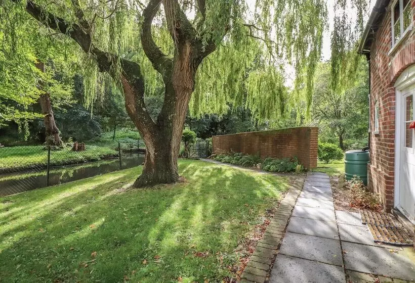 Weir Cottage