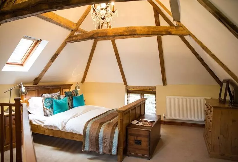 Weir Cottage