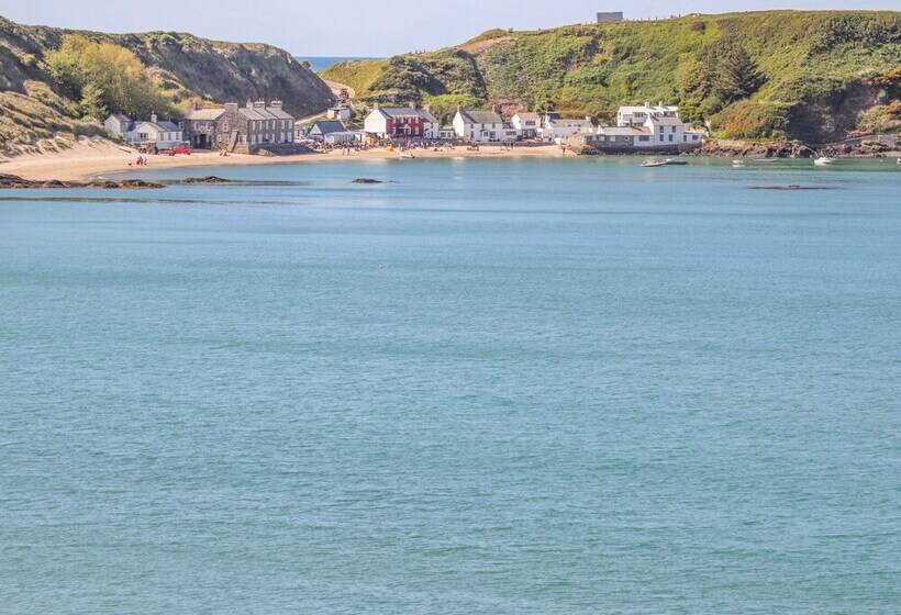 25 Langlands Terrace