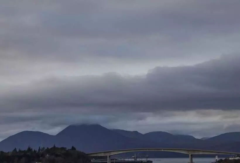 25 Langlands Terrace