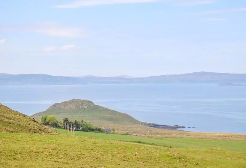 25 Langlands Terrace