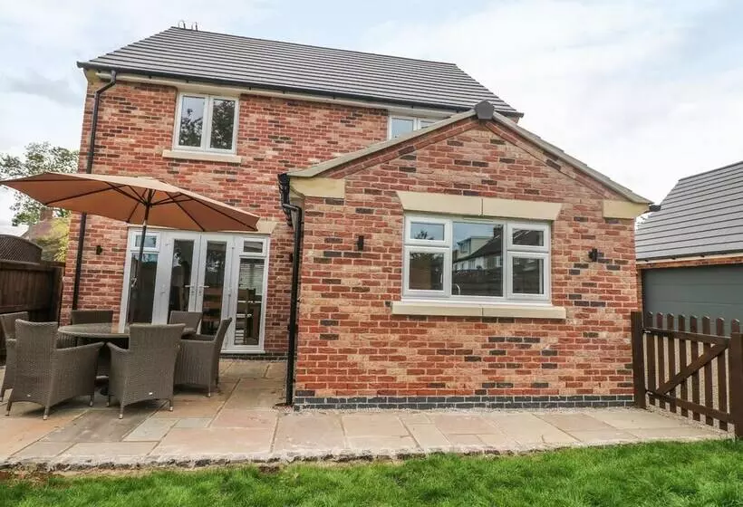 Farm View House