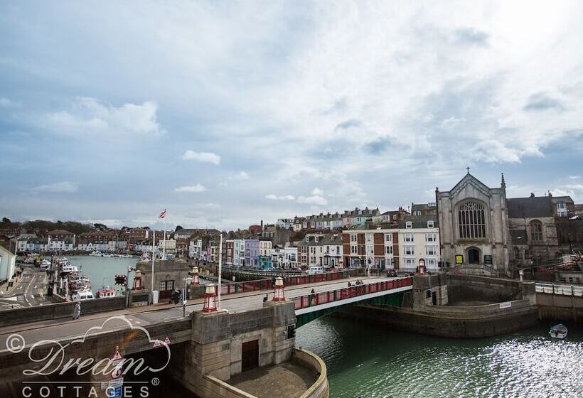 Harbourside Penthouse