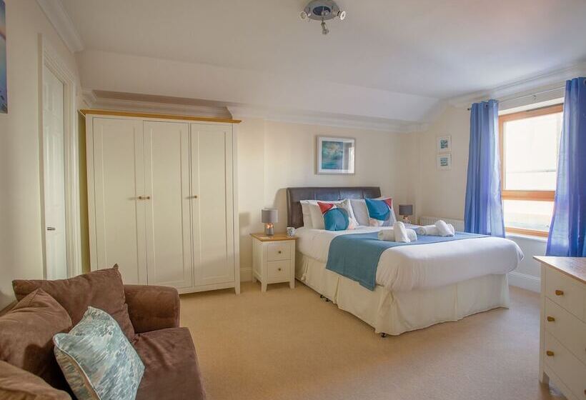 Harbourside Penthouse