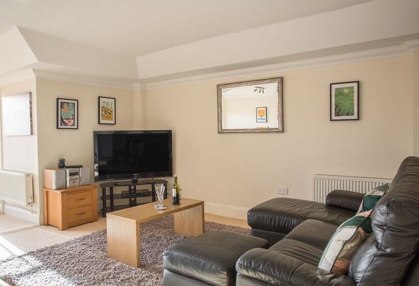 Harbourside Penthouse