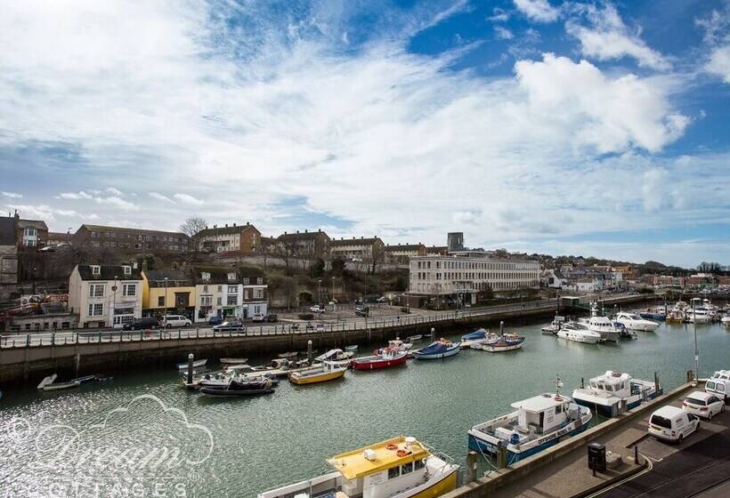 Harbourside Penthouse