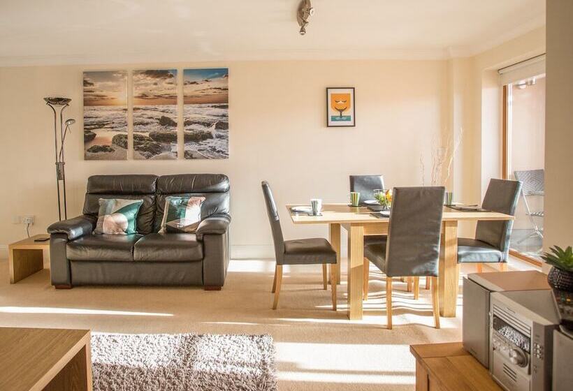 Harbourside Penthouse