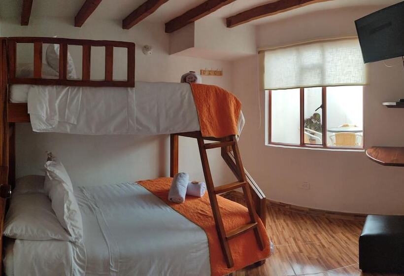 ホテル Hospedaje Santa Lucia De La Villa