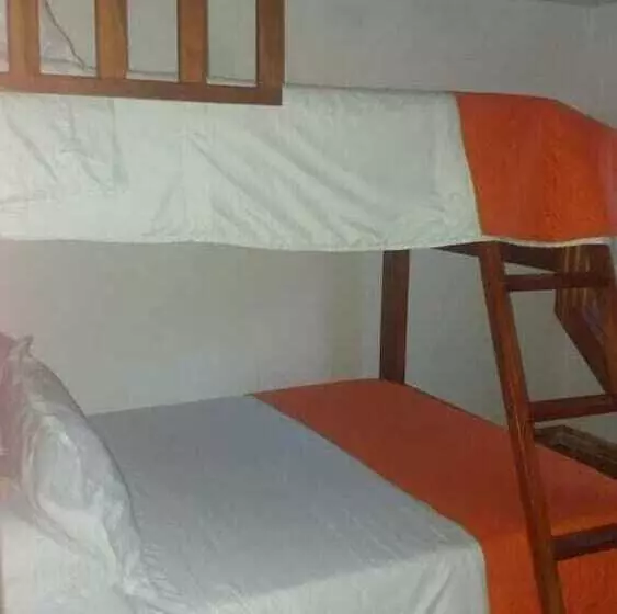 هتل Hospedaje Santa Lucia De La Villa